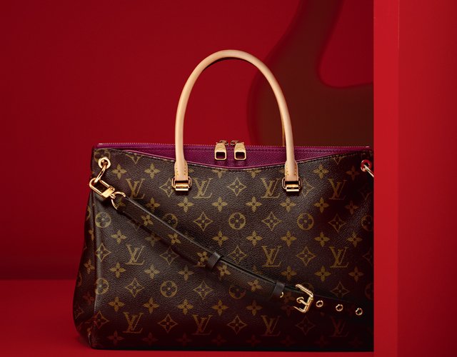 6 Louis Vuitton vintage finds we need in our Holiday gift list -  LaiaMagazine
