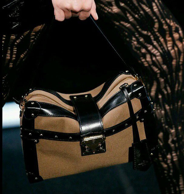 Louis Vuitton 2015 pre-owned Petite Malle Shoulder Bag - Farfetch