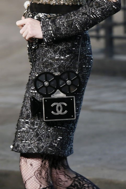 My Gabrielle hobo from the metiers d'art 2016 collection : r/chanel