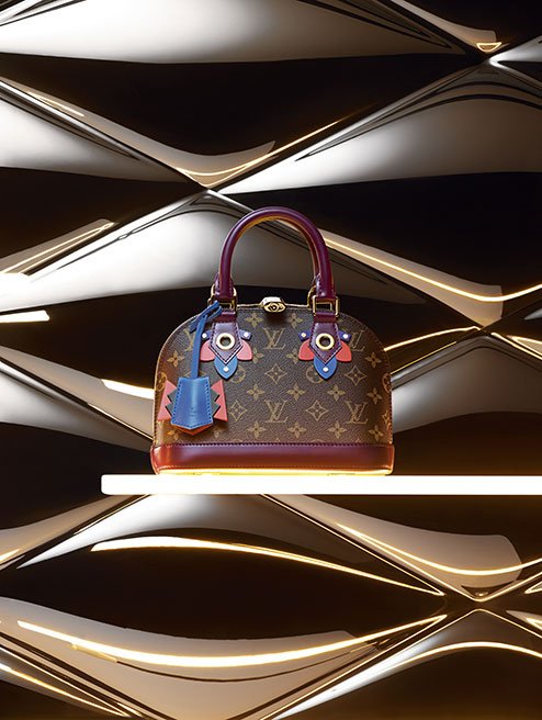 Louis Vuitton Christmas Animation 2015 - Evasion Collection - Spotted  Fashion