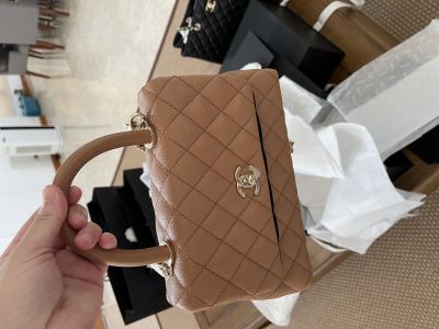 Túi Xách Chanel Flap Bag With Top Handle Coco 105 Like New  Centimetvn