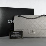 chanel 2.55 reissue white