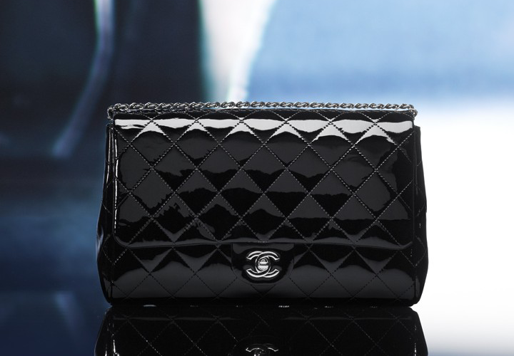 Chanel New Clutch Bag: Meet WOC's Big Sister | Bragmybag