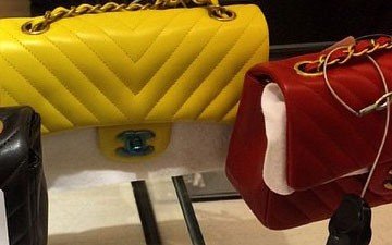 Chanel Chevron Classic Flap Bag thumb