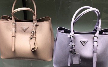 Prada Saffiano Cuir leather tote thumb