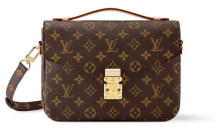 Louis Vuitton Pochette Metis Bag in Monogram Canvas Featured image