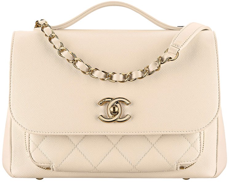 Chanel Business Affinity Bag Large Review + Styled with 5 Outfits + What  Fits Inside 