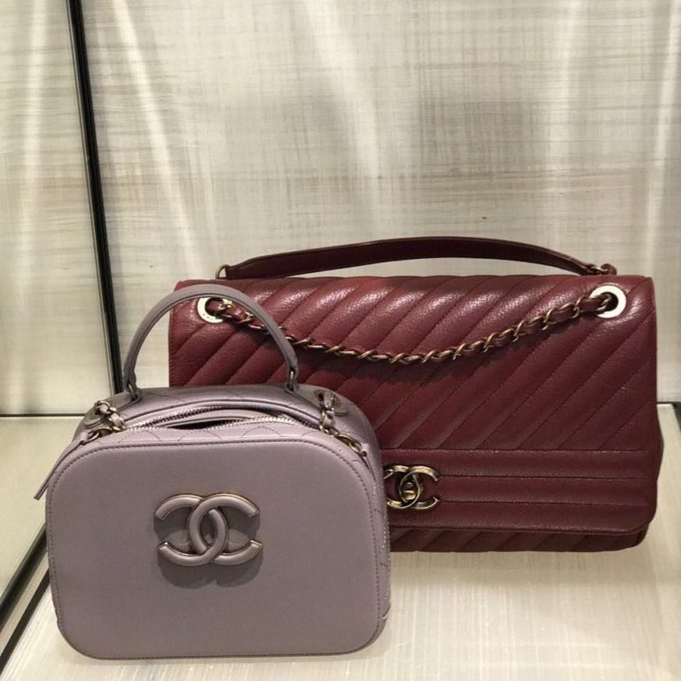 Chanel Coco Curve Vanity Bag | Bragmybag