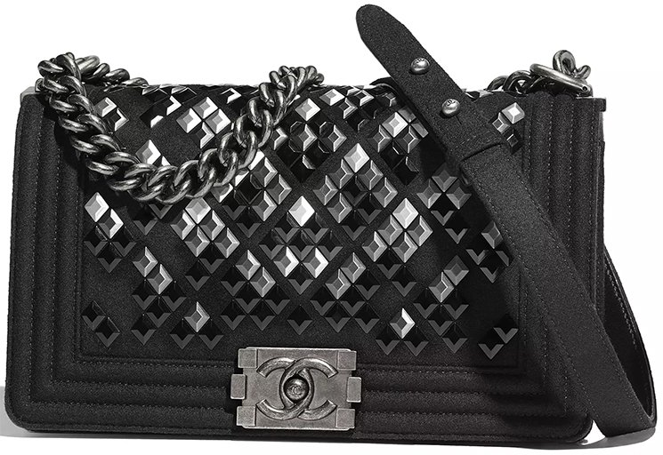 Chanel-Pre-Fall-2018-Bag Collection-52