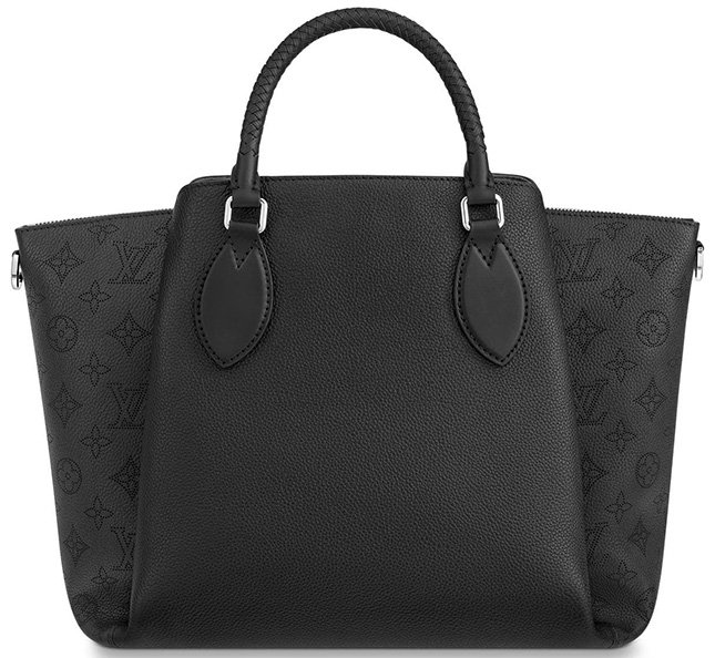 Haumea leather handbag Louis Vuitton Beige in Leather - 32683704