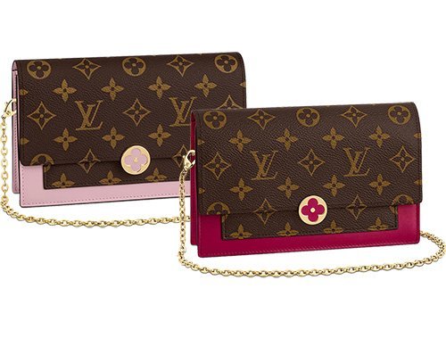 🔥💕Cute and Hot Item: LV Flore Chain Wallet 💕as worn by