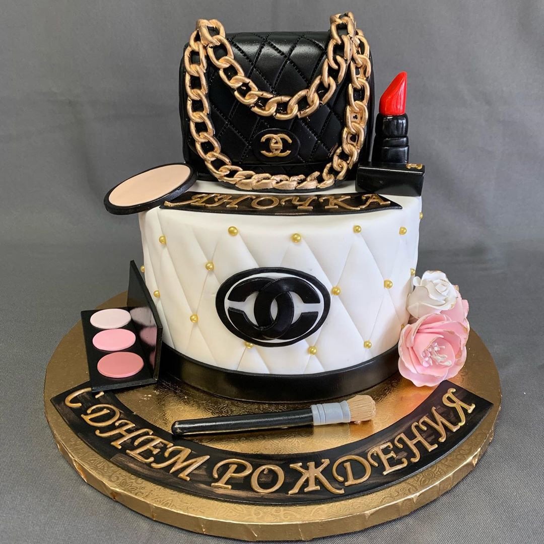 Coco Chanel Cake with Shopping Bag  flower Topper  Paos cakes
