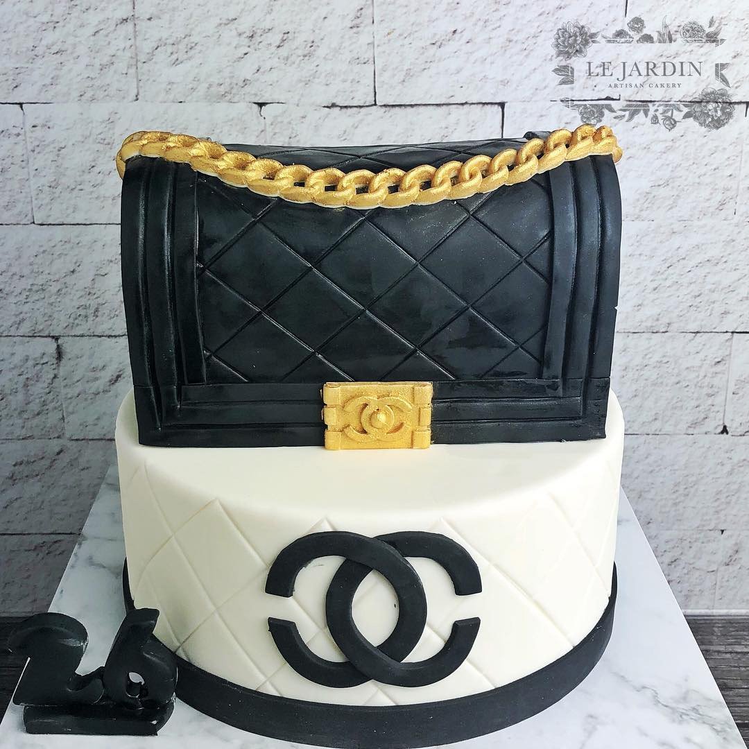 55 Most Delicious Chanel Purse Cakes