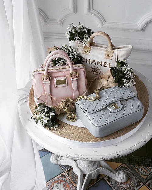 Chanel Bag/Purse, Edible Flowers Birthday Cake For Woman/Girl