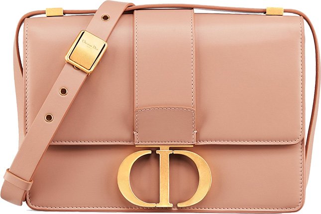 Dior's 30 Montaigne Bag Perfectly Encapsulates French Style Now