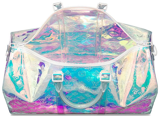 WHATS IN MY $5000 LOUIS VUITTON PRISM BAG ??? 