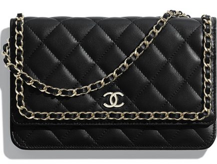 Chanel Classic Chain Around WOC thumb