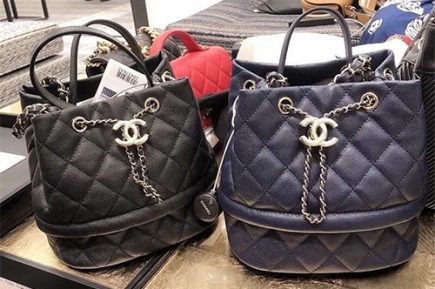 Chanel Gabrielle Purse Bag Version thumb