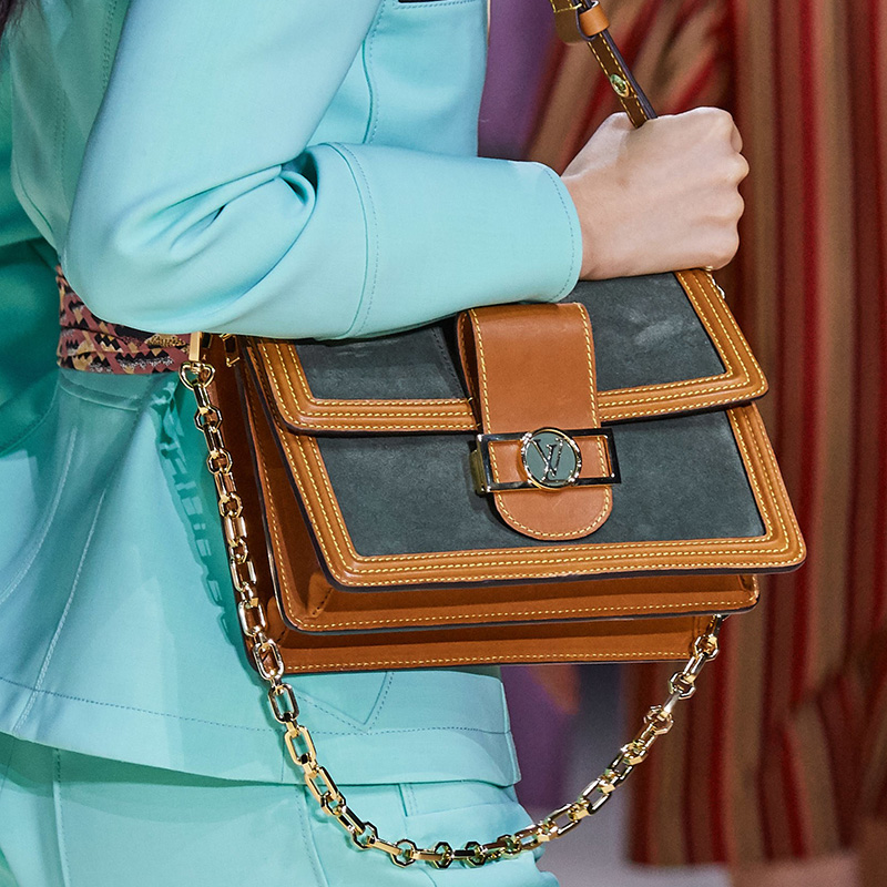 At Auction: Louis Vuitton, LOUIS VUITTON FRANCOISE CHERRY CANVAS SHOULDER  BAG