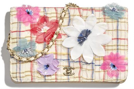 Chanel Block Quilted Flower WOC thumb