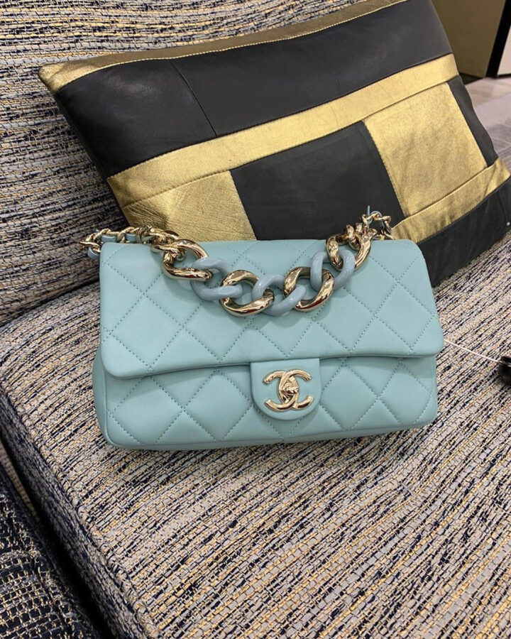 Chanel Flap Bag With Large Bi-Color Chain | Bragmybag