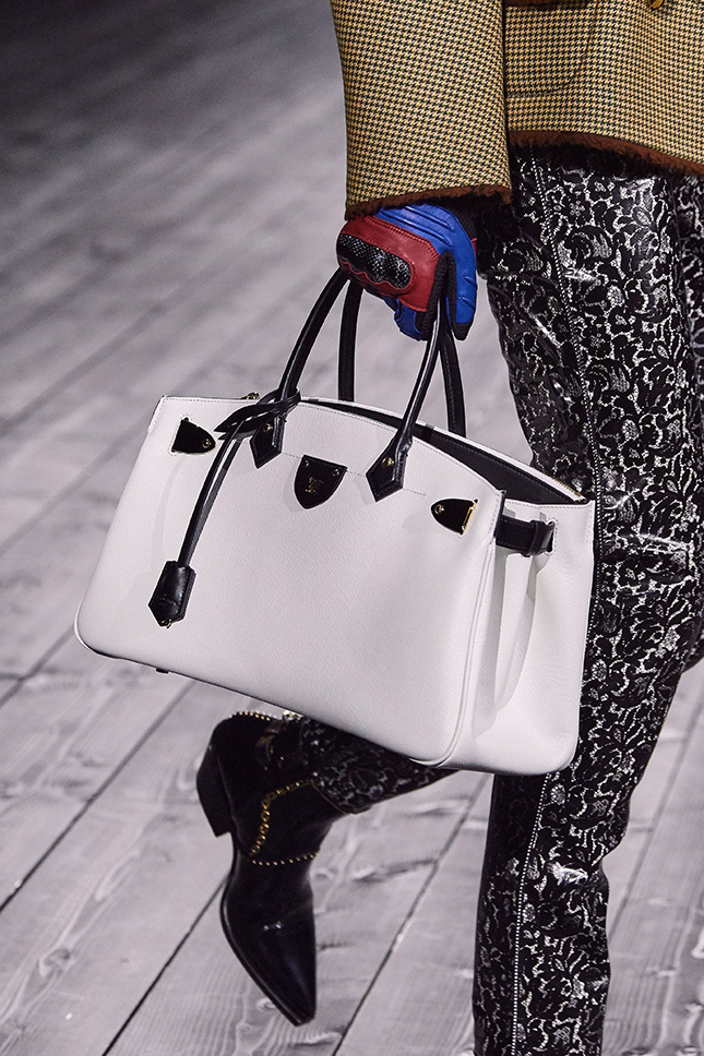 Louis Vuitton Fall 2020 Runway Bag Collection | Bragmybag