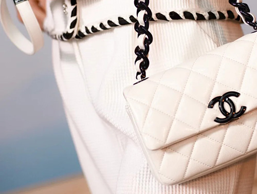 Chanel Cruise Collection bag 2021 - Still in fashion