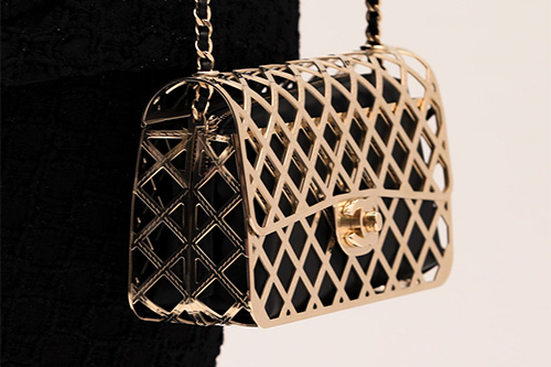 CHANEL, Jewelry, Runway Ltd Edition Chanel Gold Metal Micro Pearl Bag  Cuff