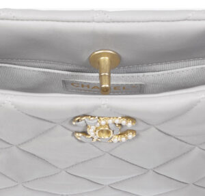 Chanel Hobo Bag With Pearl And Woven Chain CC Logo | Bragmybag