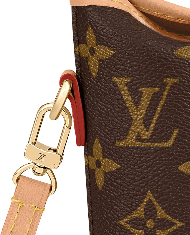 LV Fold Me Pouch, Women's Fashion, Bags & Wallets, Purses & Pouches on  Carousell