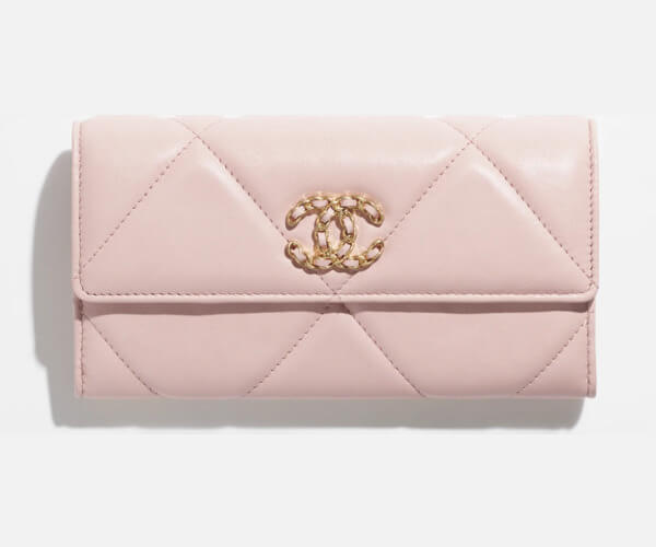 CHANEL MATELASSE 2023 Cruise Lambskin Classic Zipped Coin Purse / CHANEL  (AP0216 Y01480 C3906) in 2023